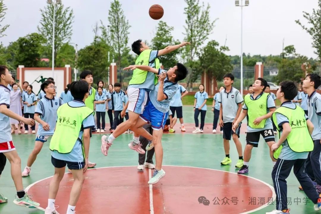 热血青春 荣耀定格——天易中学第四届“志远杯”篮球赛高燃收官！