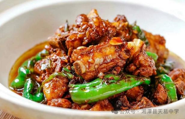科学膳食 营养均衡——天易中学第十二周食谱